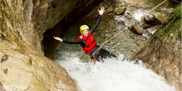 Canyoning (Pasadía)