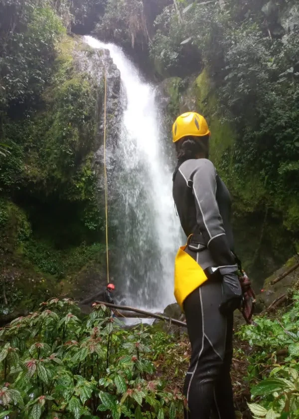 Canyoning (Pasadía)